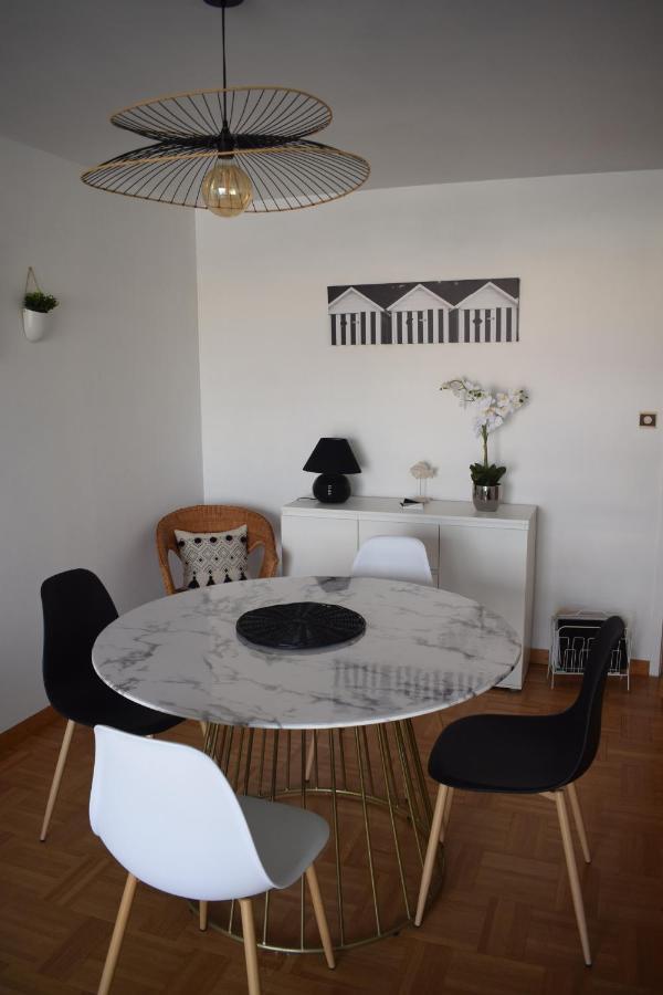 Cote Et Vie - Appartement Et Garage Saint-Gilles-Croix-de-Vie Exteriör bild